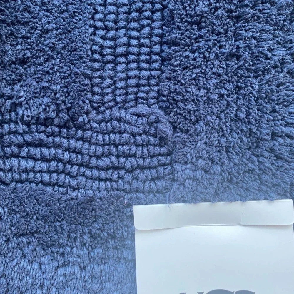 NWT UGG Bath Mat Rug Cotton Reversible Navy Blue 20x32in Emma bathrag